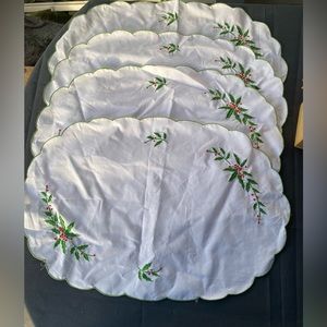 4 Christmas Embroidered Holly Placemats